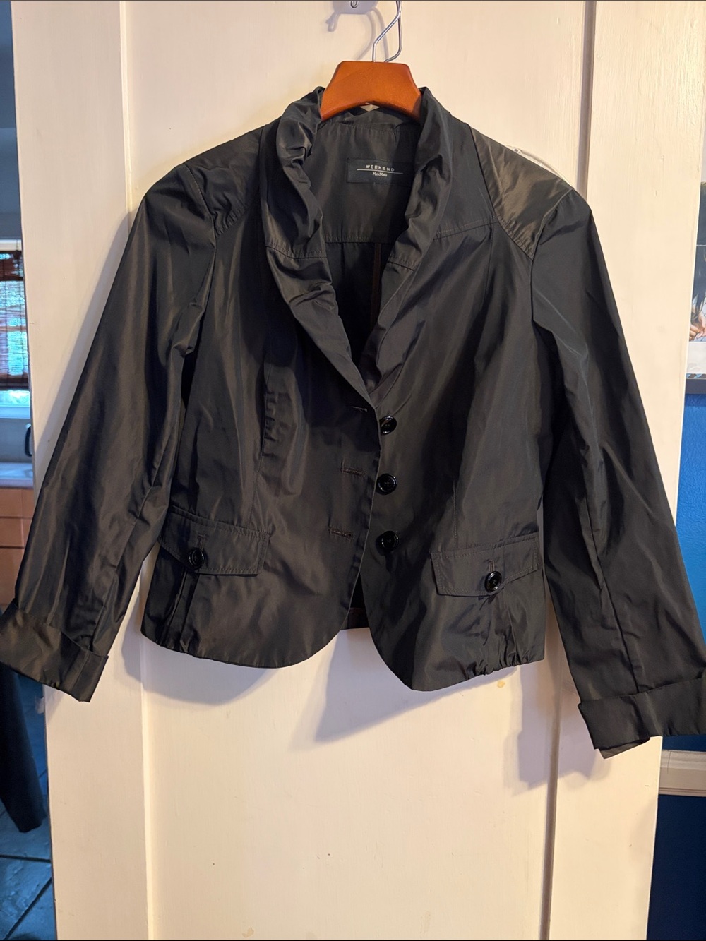 Weekend MaxMara Italian Black Ruffle-Collar Rain Jacket
